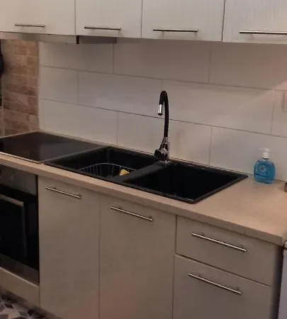 πολυτελεσ στουντιο φαληρο πλησιον ραδιο σιτυ Apartamento *