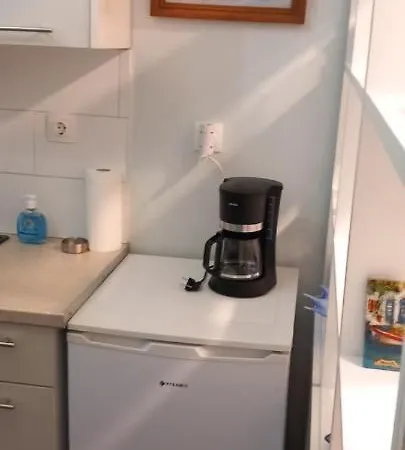 πολυτελεσ στουντιο φαληρο πλησιον ραδιο σιτυ 아파트 *