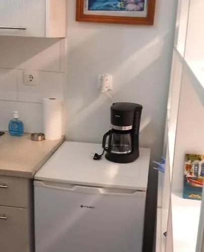 πολυτελεσ στουντιο φαληρο πλησιον ραδιο σιτυ Apartamento *